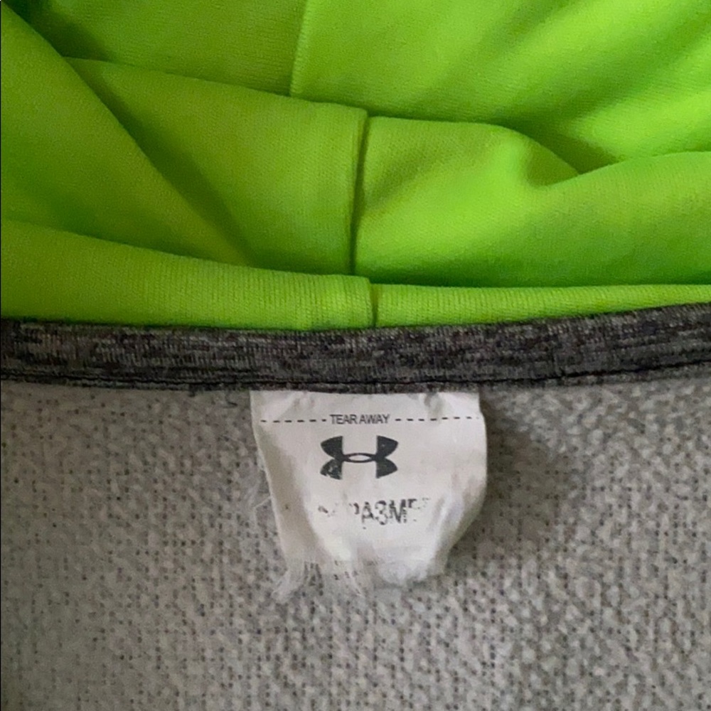Sweatshirt - Picture 2 of 2